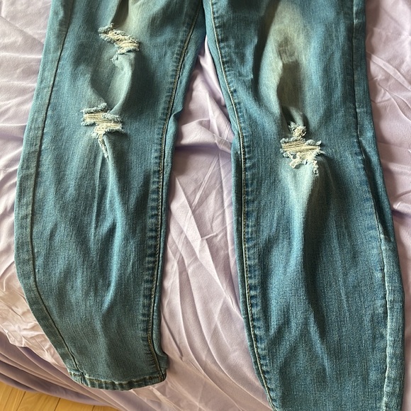 Maternity jeans - Picture 2 of 3